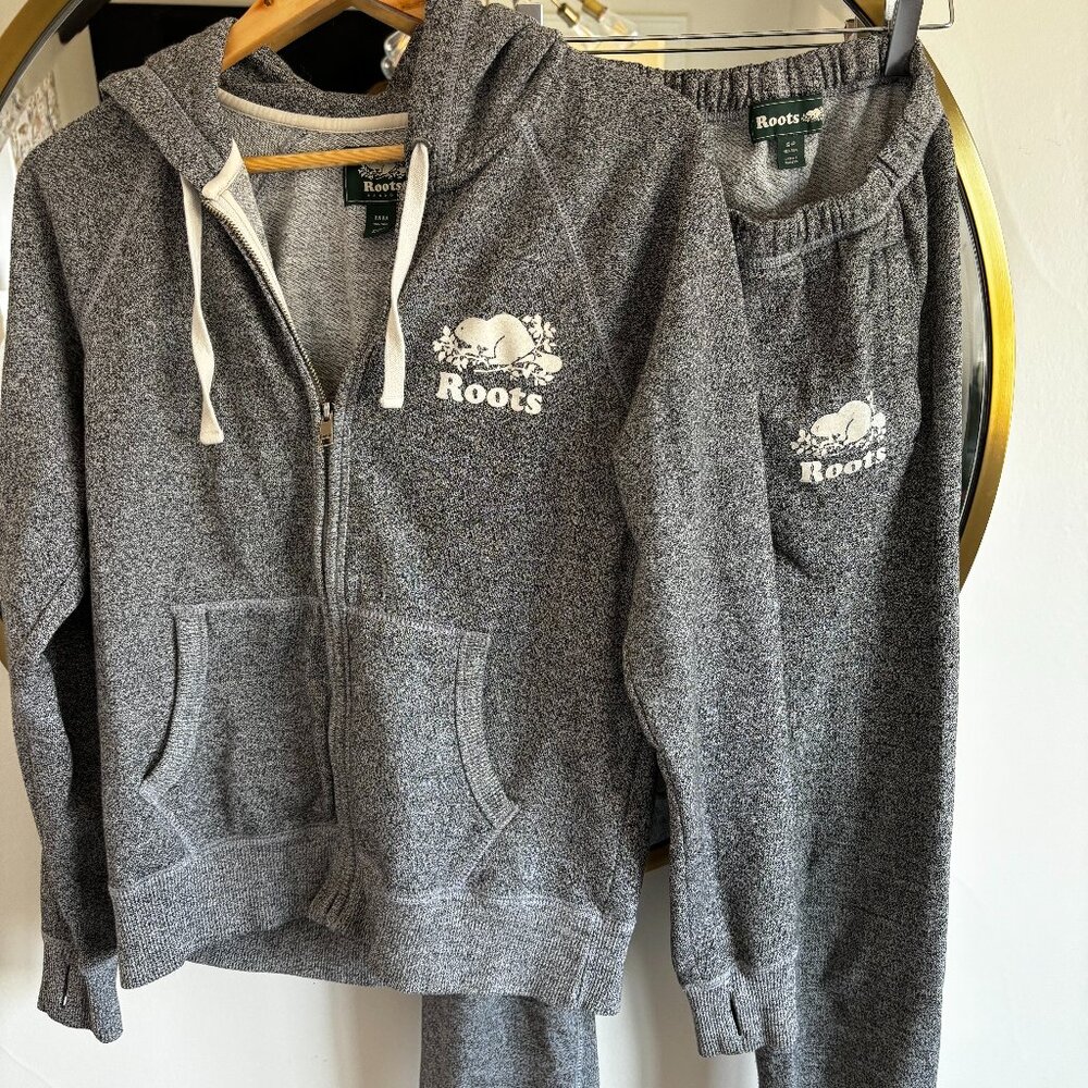 Roots Loungewear set